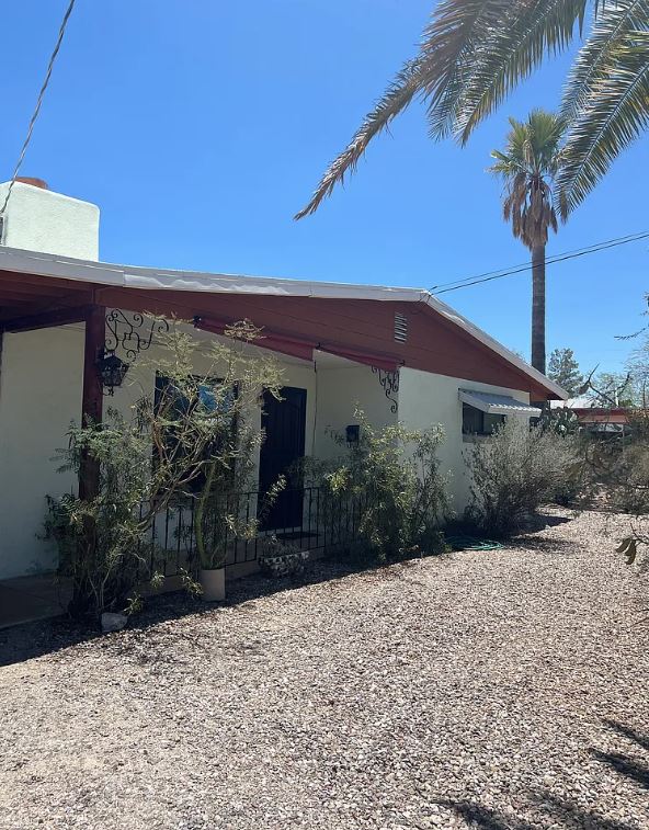 3350 North Tucson Boulevard