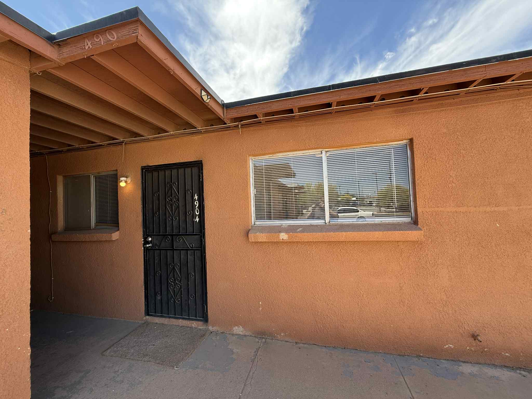 4904 South 13th Avenue - 1