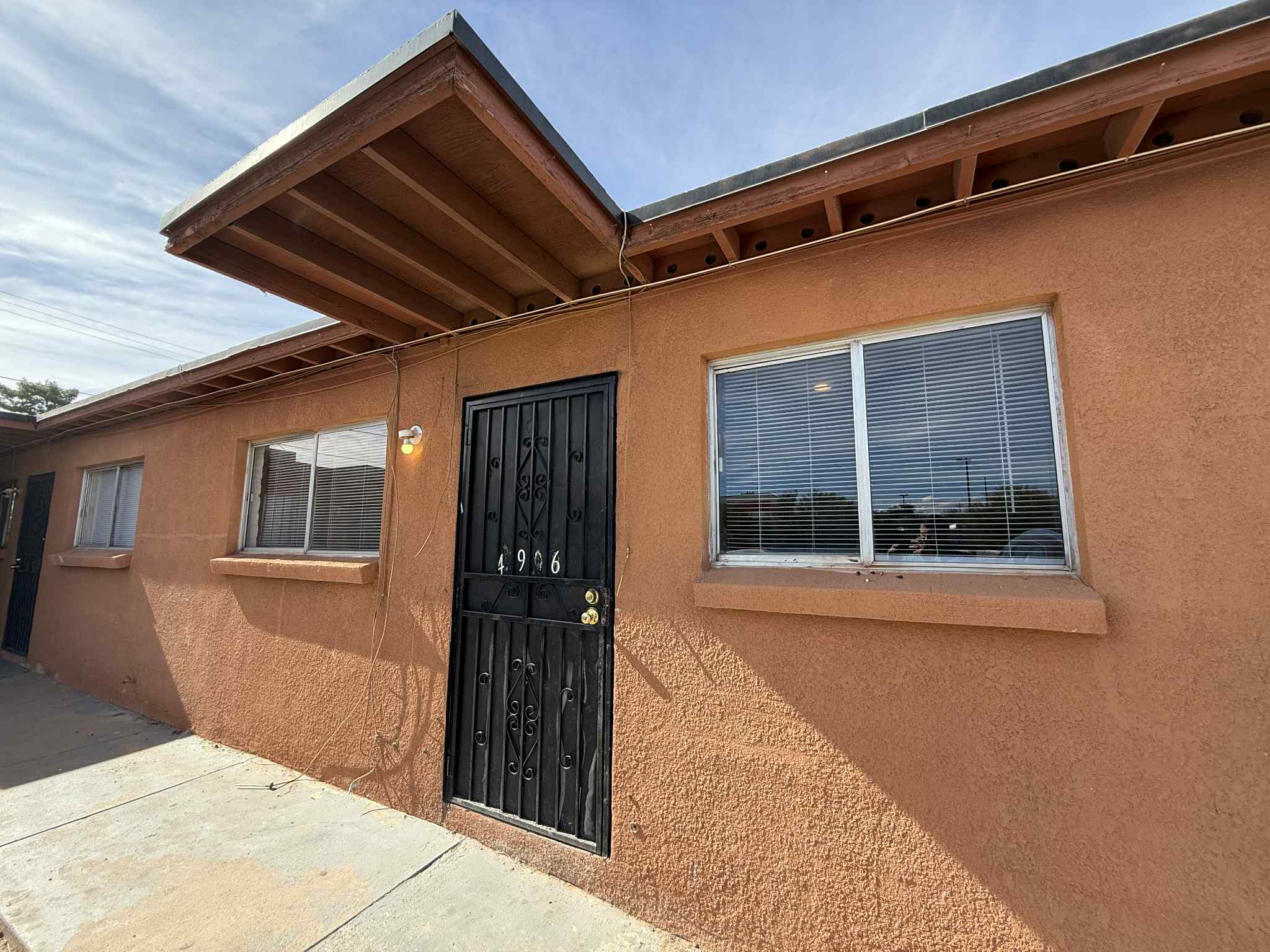 4906 South 13th Avenue - 1