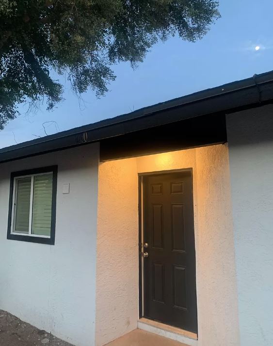 1460 East Hedrick Drive - 1